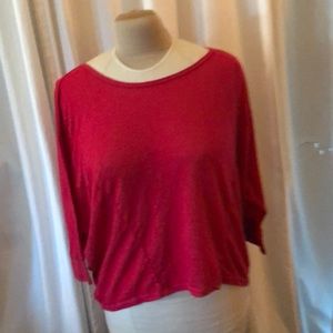 Mossimo Fushia pink wing sleeve top like new
